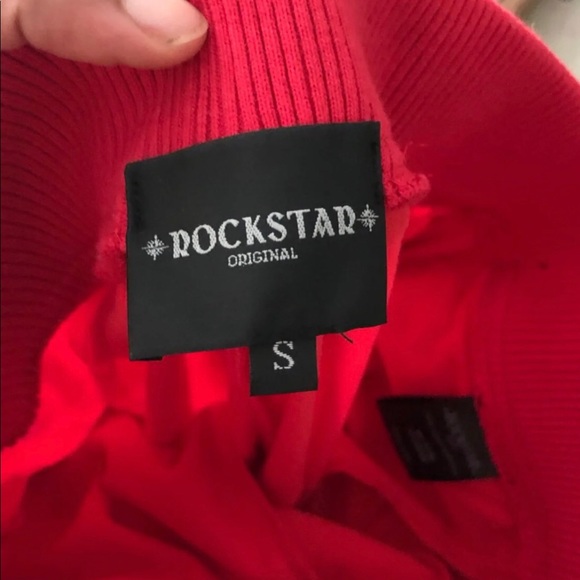 Rockstar - Picture 4 of 7